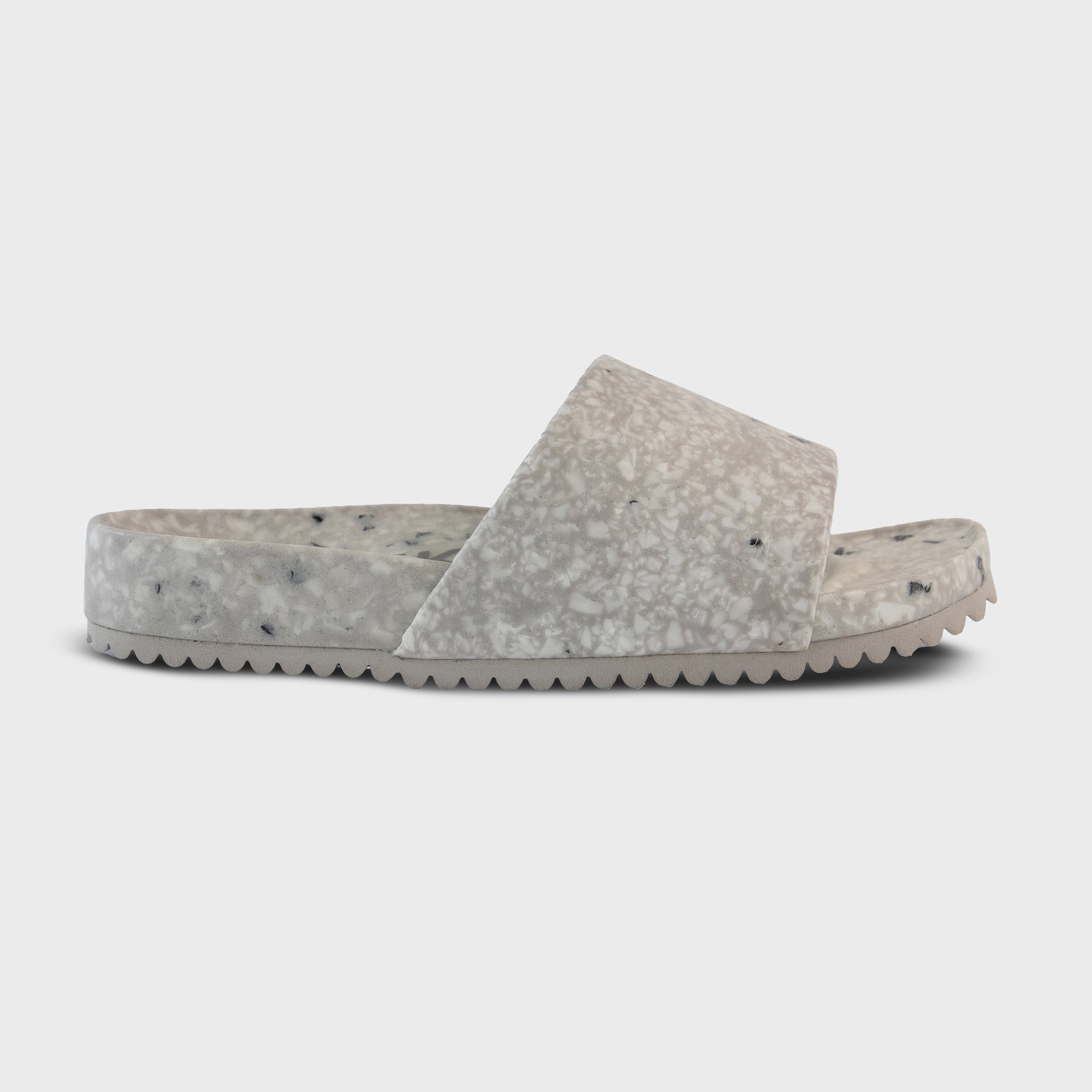 East Beach Slide – Cloudy Day | Supportive Cushioned Slide Sandal | Neutral Style