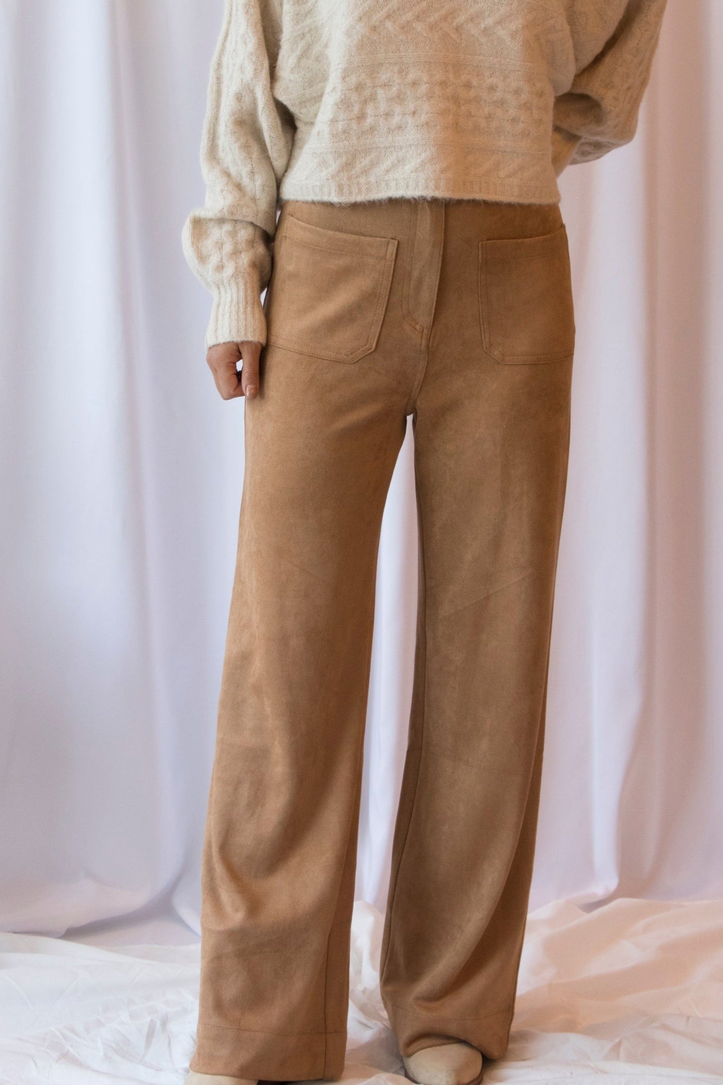 Pantalón Suede